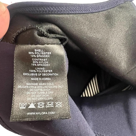 Nylora Navy Blue Striped Sports Bra Cropped Tank Top Size Small - Picture 10 of 10